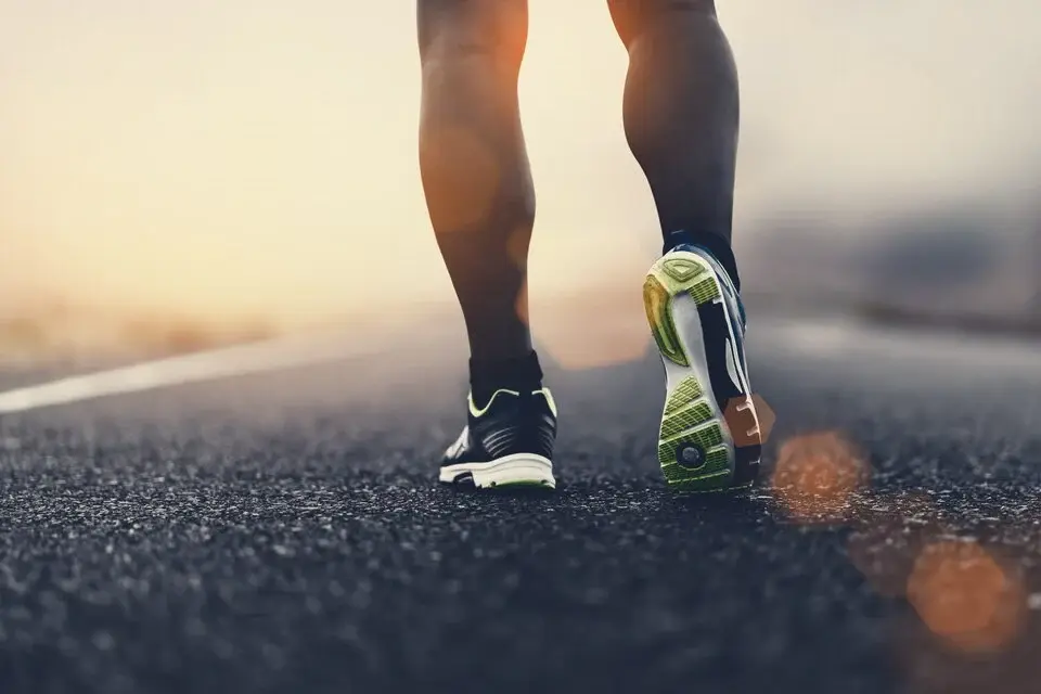 Walking 3 km daily for 60 days will lead to how much weight loss?